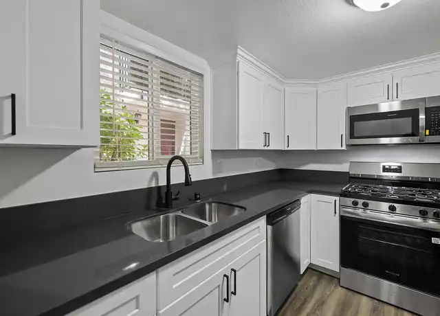 Property at Tenth West Townhomes - 39129 10th St W, Palmdale, CA, 93551, 1 bed, 1.5 baths, [object Object]