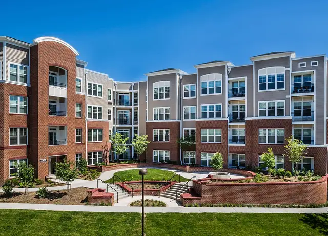 Photo of 3887 Fairfax Ridge Rd, Fairfax, VA 22030