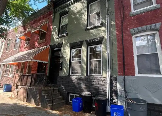 Property at 2225 Reed St #2, Philadelphia, PA, 19146, 2 beds, 1 bath, [object Object]