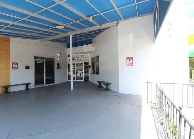 Property at 3595 Webber St, Sarasota, FL, 34239, 0 beds, 1 bath, [object Object]