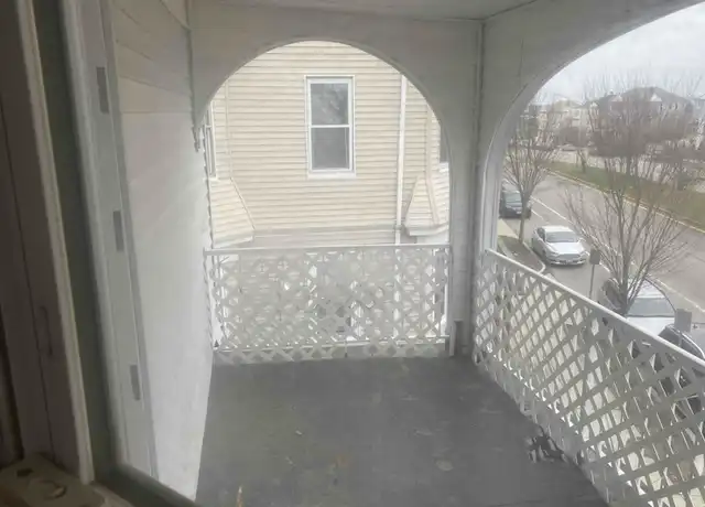 Property at 875 Plymouth Ave Unit 2, Fall River, MA, 02721, 3 beds, 1 bath, [object Object]