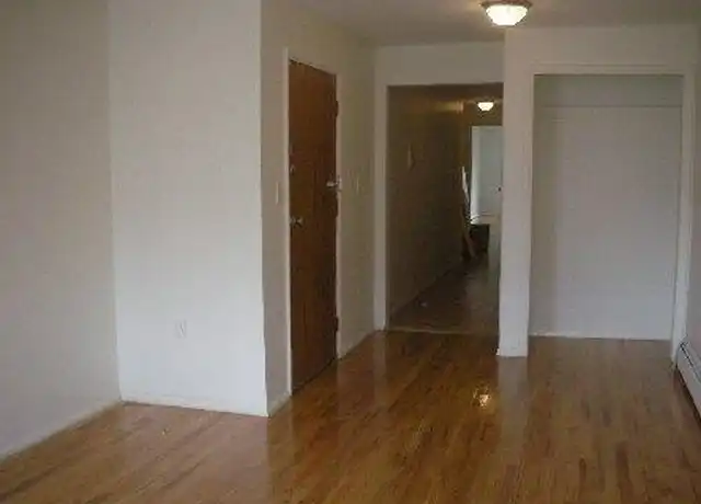 Property at 599 Grove St Unit 4, Jersey City, NJ, 07310, 2 beds, 1 bath, [object Object]