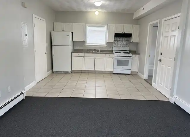 Property at 756 Broadway Unit 2, Everett, MA, 02149, 1 bed, 1 bath, [object Object]