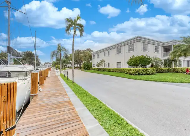 Property at 6449 Bay Club Dr #3, Fort Lauderdale, FL, 33308, 2 beds, 2 baths, [object Object]