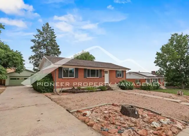 Property at 17 N Garland Ave, Colorado Springs, CO, 80909, 4 beds, 2 baths, [object Object]