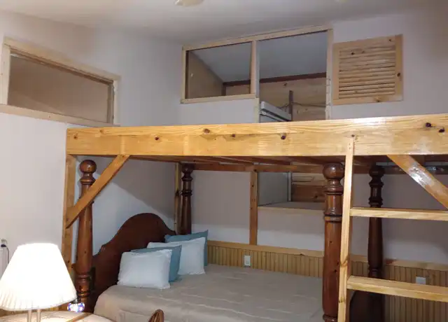 Property at 29731 County Road 28 Unit 6, Elkhart, IN, 46517, 1 bed, 1 bath, [object Object]