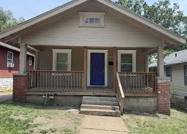 Property at 5405 Olive St, Kansas City, MO, 64130, 2 beds, 1 bath, [object Object]