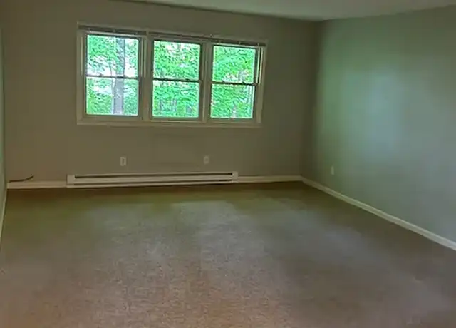 Property at The Gardens - 74 Main St N, Woodbury, CT, 06798, 1 bed, 1 bath, [object Object]