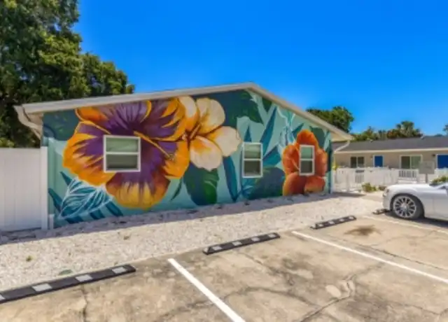 Property at 5642 River Rd, New Port Richey, FL, 34652, 1 bed, 1 bath, [object Object]