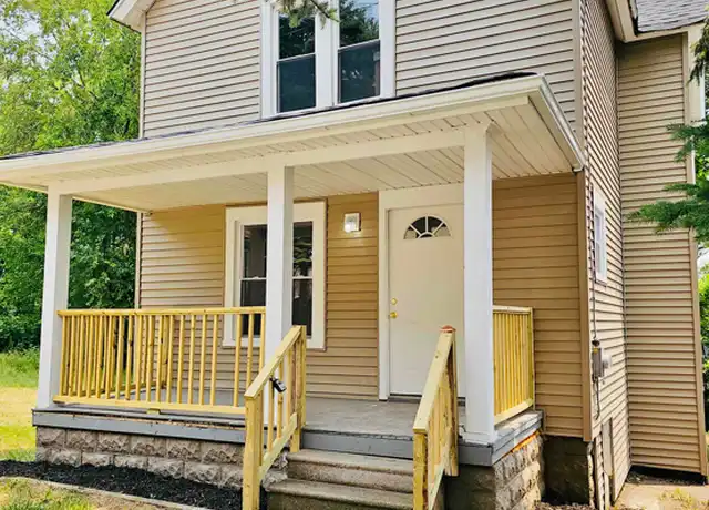 Property at 77 Kent Ct, Akron, OH, 44305, 4 beds, 1 bath, [object Object]