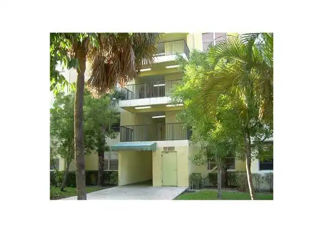 Property at 1825 W 56th St #410, Hialeah, FL, 33012, 2 beds, 1 bath, [object Object]