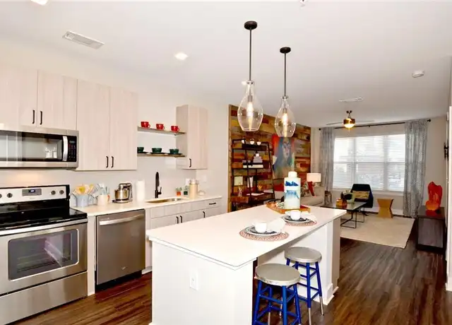 Property at 465 Memorial Dr SE Unit 264, Atlanta, GA, 30312, 1 bed, 1 bath, [object Object]