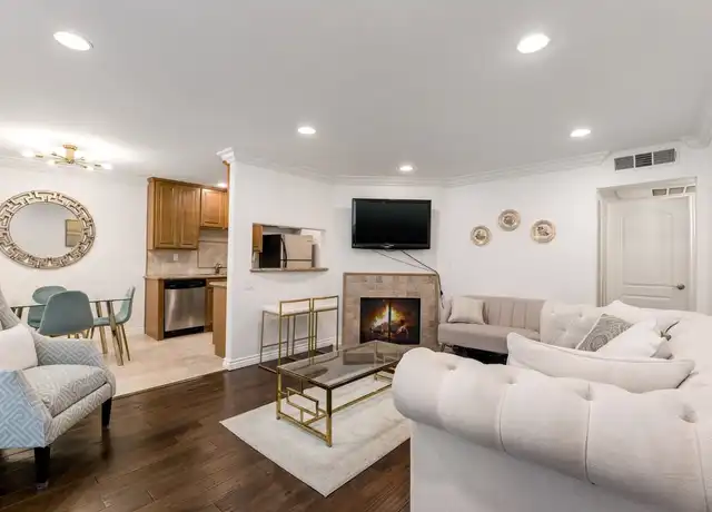 Property at 4466 Coldwater Canyon Ave #102, Studio City, CA, 91604, 2 beds, 2 baths, [object Object]