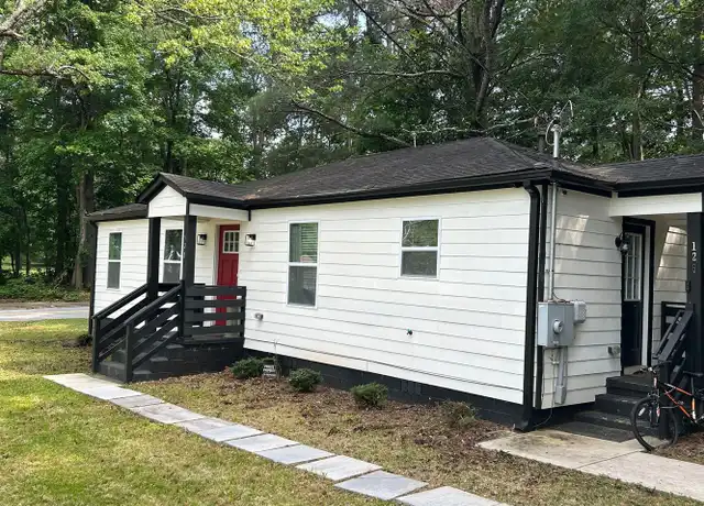 Property at 125 Clayton St, Fairburn, GA, 30213, 3 beds, 2 baths, [object Object]