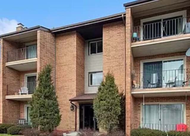 Photo of 9900 Treetop Dr Unit 3W, Orland Park, IL 60462
