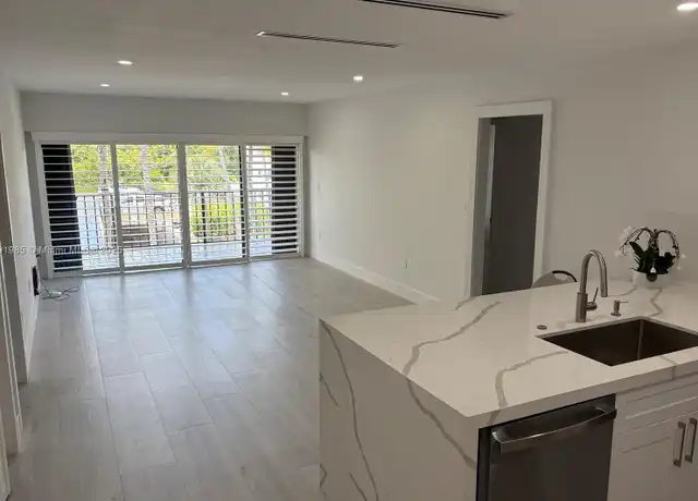 Property at 575 Crandon Blvd #307, Key Biscayne, FL, 33149, 3 beds, 2 baths, [object Object]