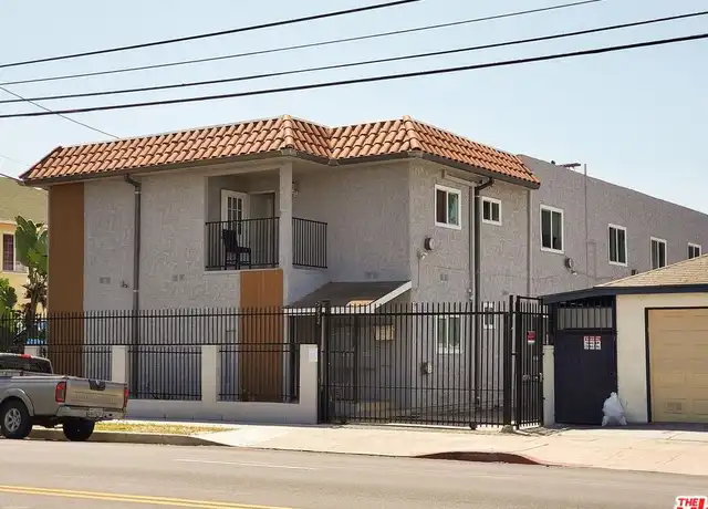 Property at 2422 Venice Blvd, Los Angeles, CA, 90019, 0 beds, 1 bath, [object Object]