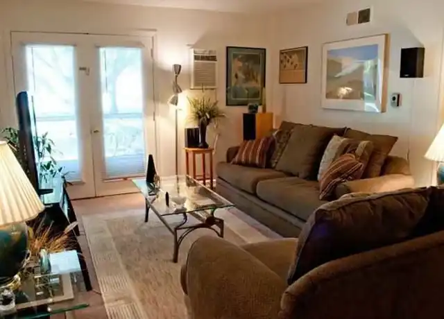 Property at Sandpiper Apartments - 5123 Ryan Rd, Toledo, OH, 43614, 1-2 bed, 1 bath, [object Object]