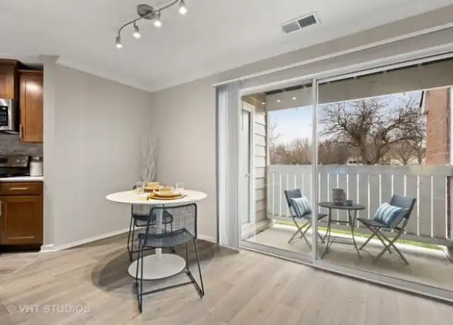 Property at 1721 Buttonwood Cir, Schaumburg, IL, 60173, 1 bed, 1 bath, [object Object]