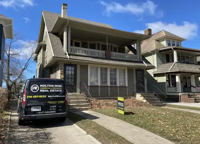 Property at 1684 Coventry Rd Unit 1686 Third, Cleveland Heights, OH, 44118, 1 bed, 1 bath, [object Object]