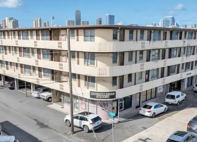 Property at 2131 S Beretania St, Honolulu, HI, 96826, 1 bed, 1 bath, [object Object]
