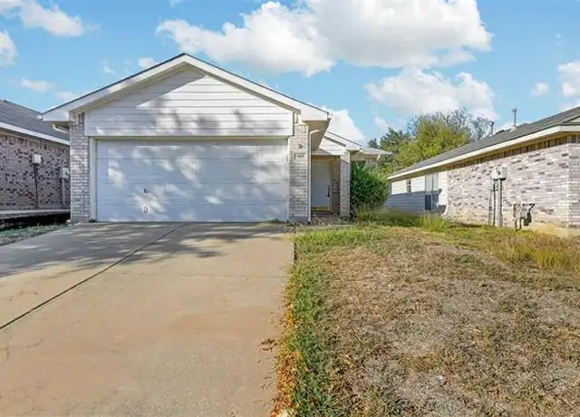 Property at 905 Cruise St, Denton, TX, 76207, 3 beds, 2 baths, [object Object]