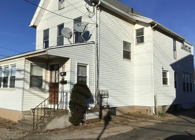 Property at 1097 Dixwell Ave Unit 2, Hamden, CT, 06514, 3 beds, 1 bath, [object Object]