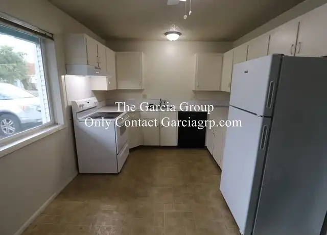 Property at Hartzog and Bristol Apartments - 9205 E Burnside St, Portland, OR, 97216, 2 beds, 1 bath, [object Object]