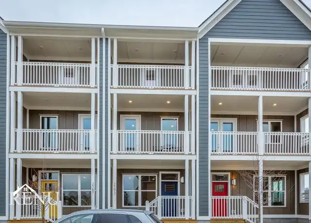 Property at 2393 E 18th St, Chattanooga, TN, 37404, 2 beds, 2.5 baths, [object Object]