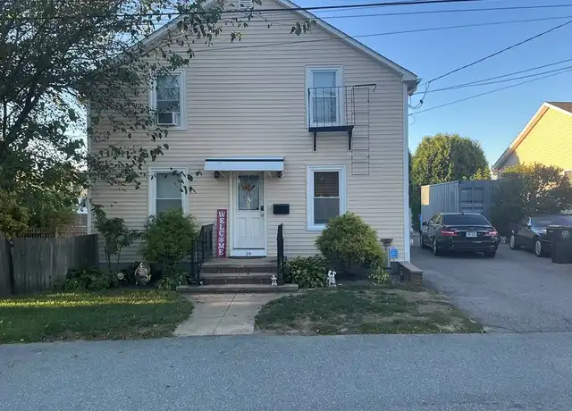 Property at 24 Elmhurst Ave Unit 2, Cranston, RI, 02920, 2 beds, 1 bath, [object Object]