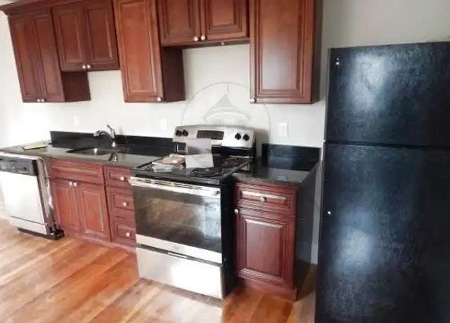 Property at 131 Orchard St Unit 3, Somerville, MA, 02144, 1 bed, 1 bath, [object Object]