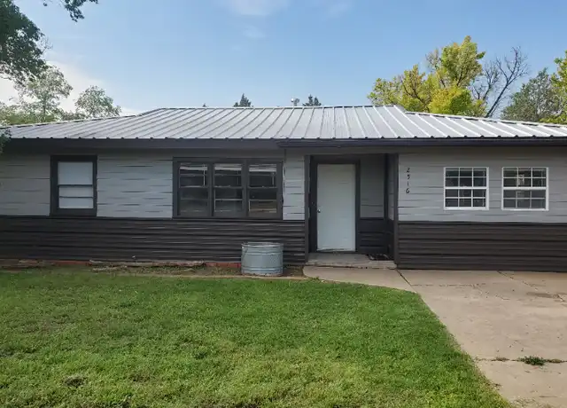 Property at 2516 5th Ave, Canyon, TX, 79015, 3 beds, 2 baths, [object Object]