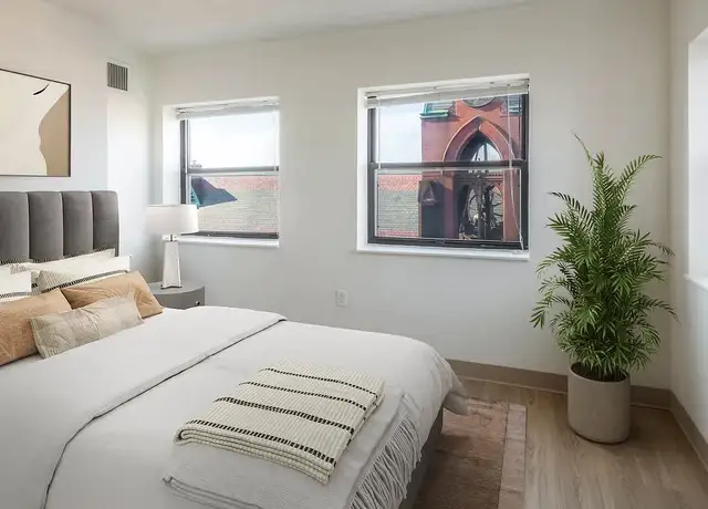 Photo of 10 Magazine St, Cambridge, MA 02139