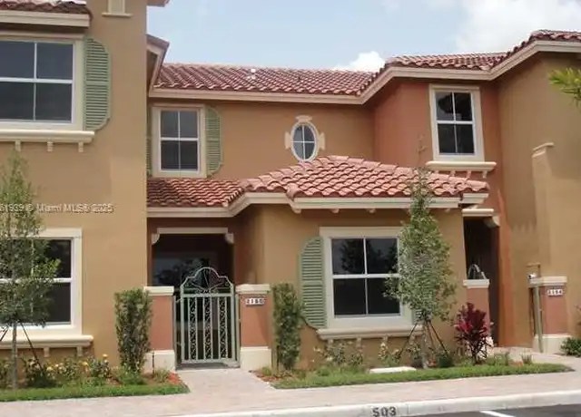 Property at 5803 Siena Ln, Hollywood, FL, 33021, 2 beds, 2.5 baths, [object Object]