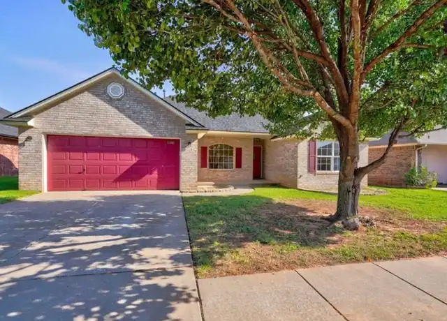 Property at 11129 SW 7th Cir, Yukon, OK, 73099, 4 beds, 2 baths, [object Object]