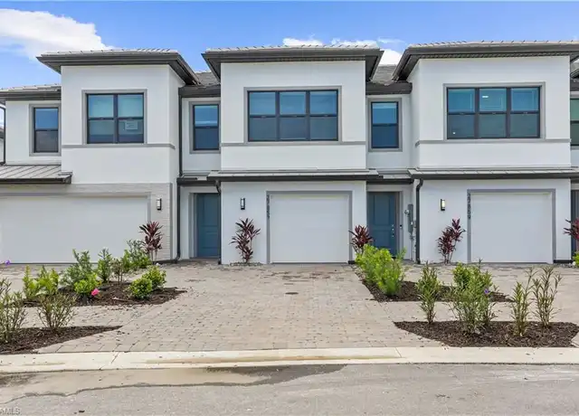 Property at 27859 Solis Grande Dr, Bonita Springs, FL, 34135, 3 beds, 2.5 baths, [object Object]