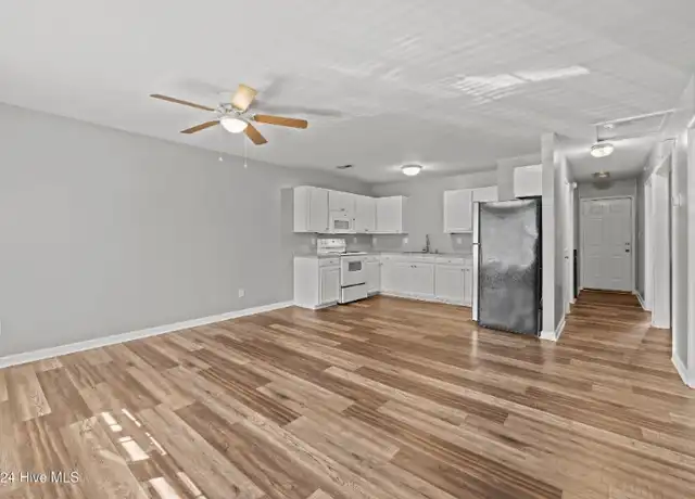 Property at 2306 Alabama Ave, New Bern, NC, 28560, 3 beds, 2 baths, [object Object]