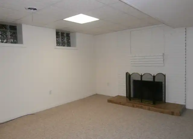Property at 82 Shady Dr, Indiana, PA, 15701, 3 beds, 2 baths, [object Object]