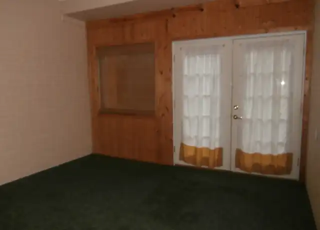Property at 82 Shady Dr, Indiana, PA, 15701, 3 beds, 2 baths, [object Object]