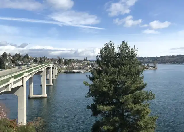 Property at 646 Washington Ave Unit 1, Bremerton, WA, 98337, 1 bed, 1 bath, [object Object]