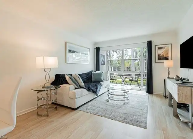 Property at 72 7th St S #203, Naples, FL, 34102, 2 beds, 1.5 baths, [object Object]