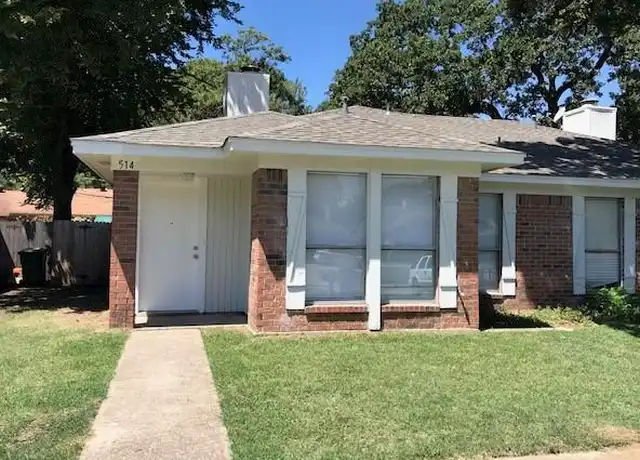 Property at 514 McQueary St, Arlington, TX, 76012, 3 beds, 2 baths, [object Object]