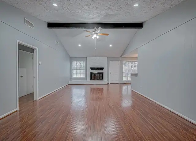 Property at 12711 Huntington Venture Dr, Houston, TX, 77099, 3 beds, 2 baths, [object Object]
