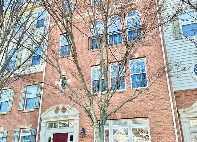 Property at 5720 Callcott Way Unit C, Alexandria, VA, 22312, 2 beds, 2.5 baths, [object Object]