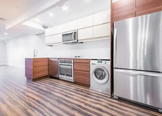 Property at 108 South St, New York, NY, 10038, 2 beds, 2 baths, [object Object]
