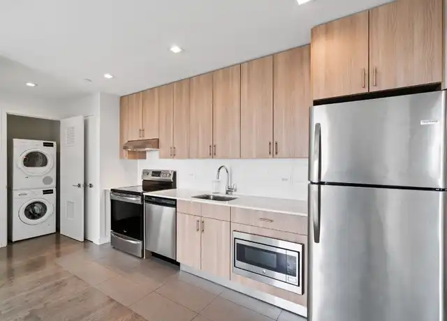 Property at 11-39 49th Ave #1104, Queens, NY, 11101, 2 beds, 1 bath, [object Object]