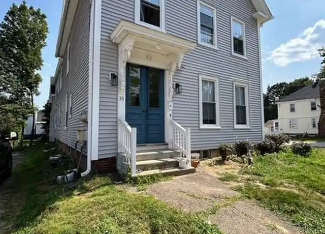 Property at 35 Oak St Unit 2nd, Laconia, NH, 03246, 3 beds, 1 bath, [object Object]