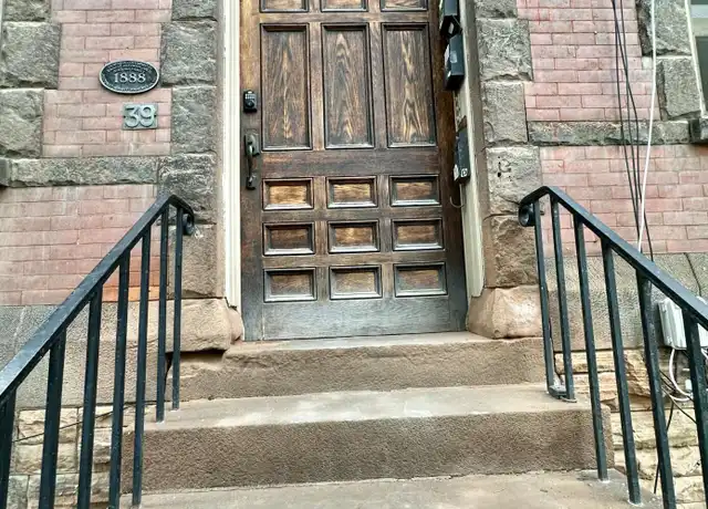 Property at 39 S Lake Ave, Albany, NY, 12203, 1 bed, 1 bath, [object Object]
