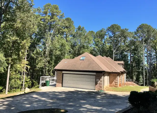 Property at 4867 Dean Ln SW Unit 3, Lilburn, GA, 30047, 6 beds, 3 baths, [object Object]