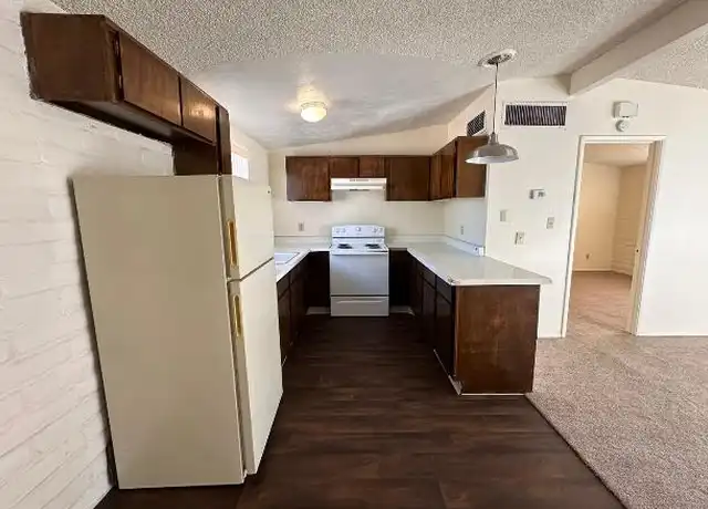 Property at 3020 N Balboa Ave, Tucson, AZ, 85705, 1 bed, 1 bath, [object Object]